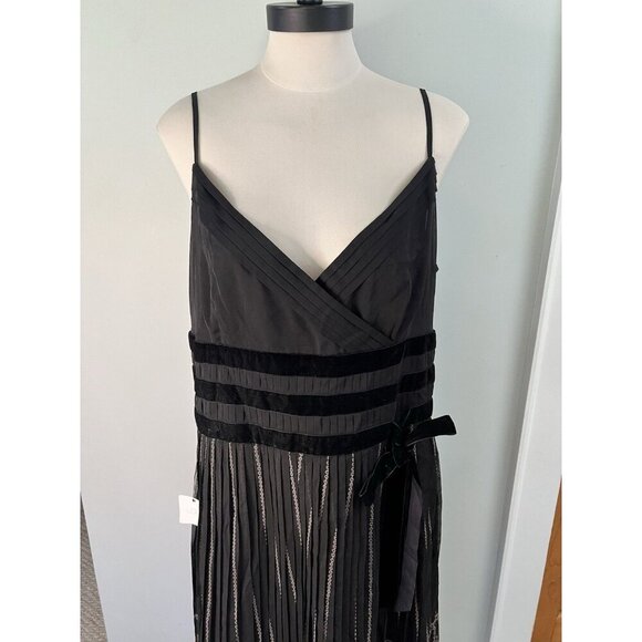 NWT Ann Taylor Loft Black Midi Cocktail Dress SZ 16 Whimsigoth - Picture 2 of 9
